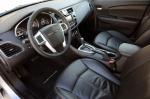 Chrysler 200 2011 года